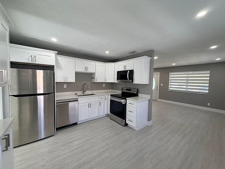 827 Franklin Rd — Photo 13