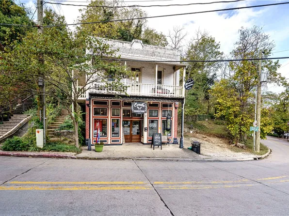 50 N Main St, Eureka Springs, AR 72632