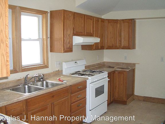 3rd image of 3920 Morrell Ave