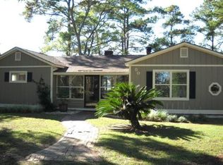 50 Meridian Rd, Beaufort, SC 29907