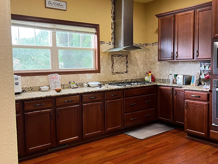 1265 S Elm Grove Rd — Photo 34