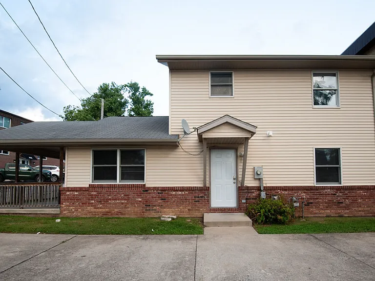 416.5 S Dunn St — Photo 11