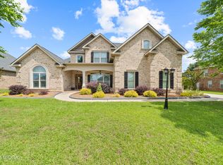 311 Montgomery St, Warner Robins, GA 31088