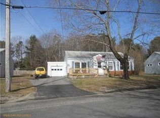 28 Moore Ave, Brunswick, ME 04011