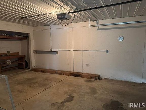 5th image of 1271 Chanute Ave