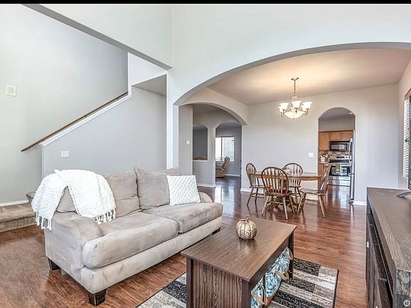 4th image of 10411 Barry Bridges St SE