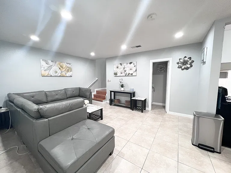 14102 Buena St #1 — Photo 2