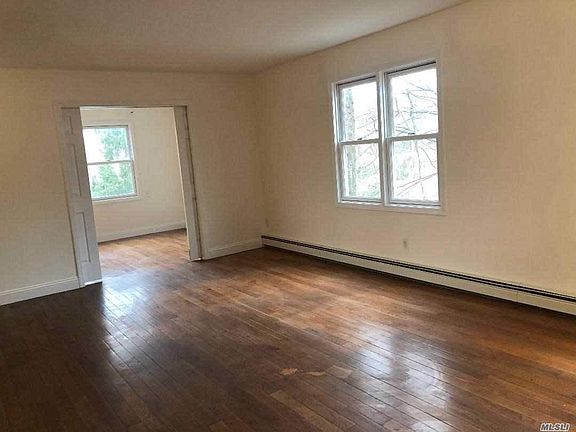 3rd image of 420 N Corona Ave Unit 9