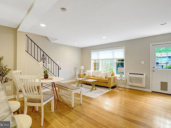 2nd image of 3308 Landover St