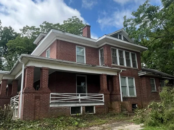 108 Harwood St, Albemarle, NC 28001