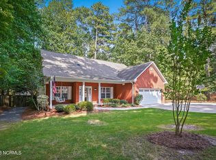 920 Burning Tree Rd, Pinehurst, NC 28374