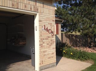 1405 Tamarisk Dr, Colorado Springs, CO 80906
