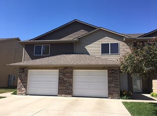 1618 Nicklaus Dr, Aberdeen, SD 57401