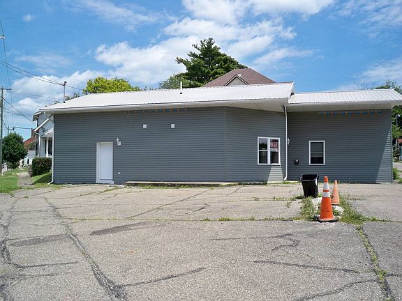 3rd image of 339 Grant St