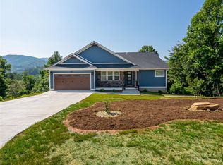 42 Governor Thomson Ter, Weaverville, NC 28787