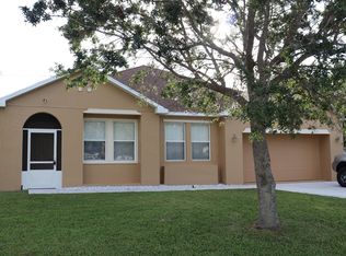 6905 NW Kowal Ct, Port Saint Lucie, FL 34986