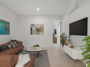 30-70 44th St #3W, Astoria, NY 11103