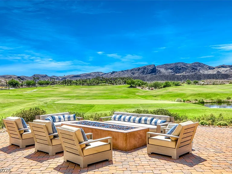 375 Portus Delphini Ct — Photo 60