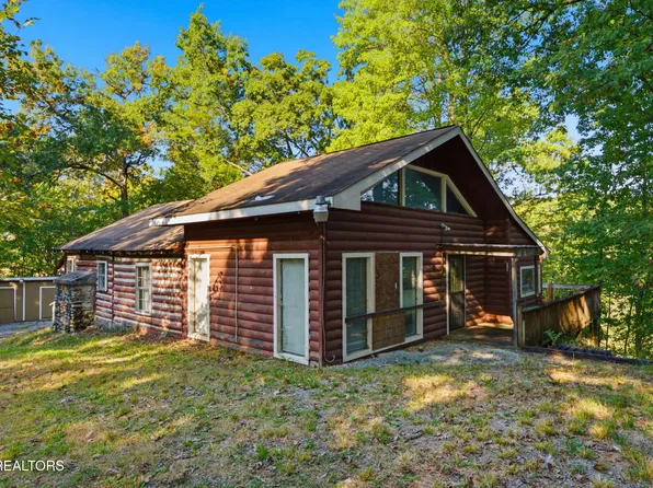2969 Veterans Blvd, Pigeon Forge, TN 37863