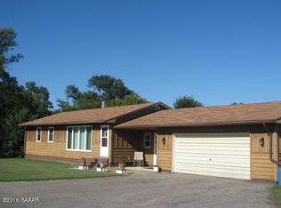 47895 165th St, Morris, MN 56267