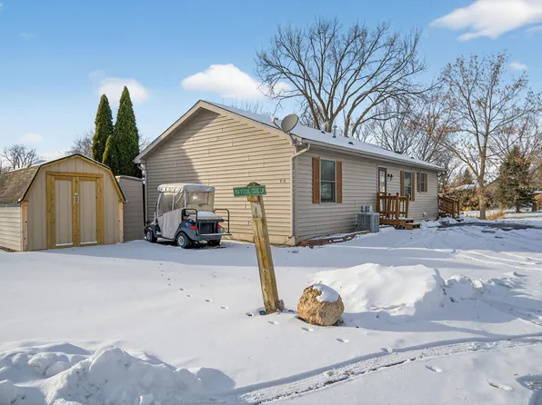 194 Fossil Cove Ln, Wilmington, IL 60481