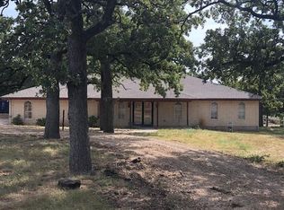 705 Gibbons Rd S, Argyle, TX 76226