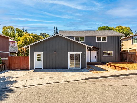 3rd image of 7631 Bately Court