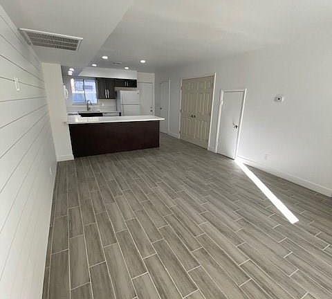 3rd image of 5516 W Lake Mead Blvd