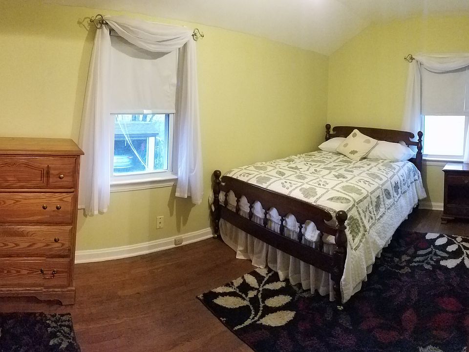 1st image of 5022 E 114th St