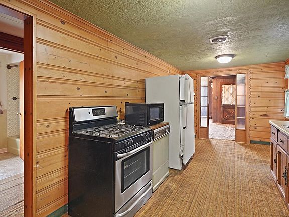 5th image of 2844 Cozy Acres ROAD