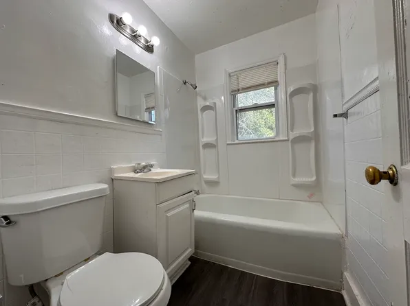 7447 Arleta Blvd, Kansas City, MO 64132