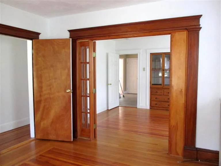 16 Montgomery St #2 — Photo 4