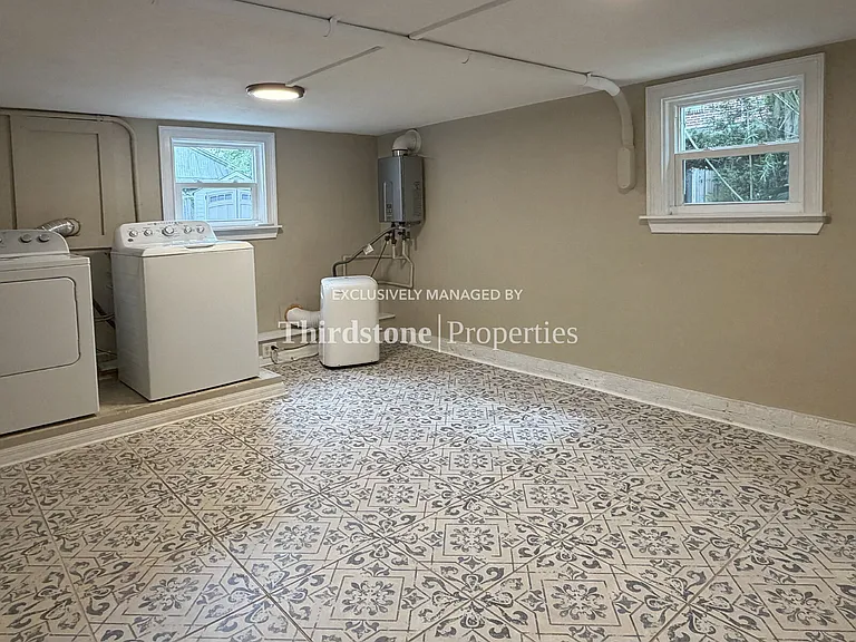 1847 Naldo Ave — Photo 25