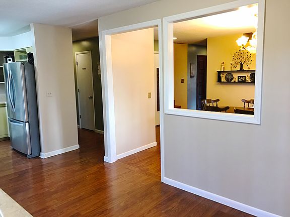 2nd image of 4513 Woodoak Dr