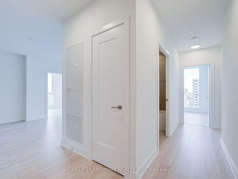 25 Cordova Ave #Penthouse 13 — Photo 11