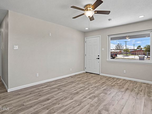 4th image of 7277 Plum Ave