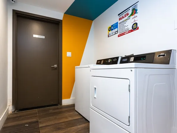 129 Troutman Street image 23 of 26