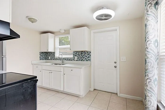 634 Dogwood Ct — Photo 13