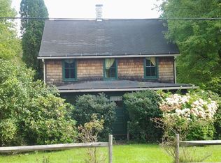 524 Allegheny Ave, Eagles Mere, PA 17731