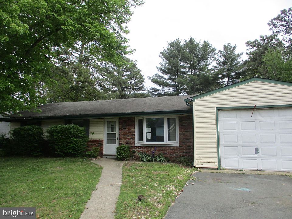 207 Piute Trl, Browns Mills, NJ 08015 Zillow