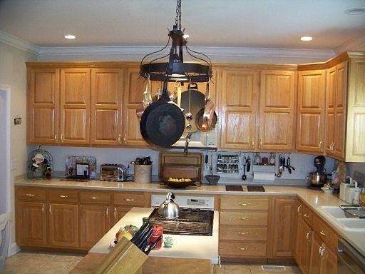 5th image of 1207 Walcot Ln