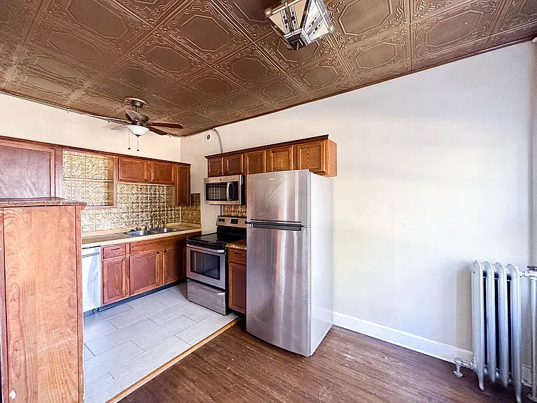 5819 E Washington St #14 — Photo 5