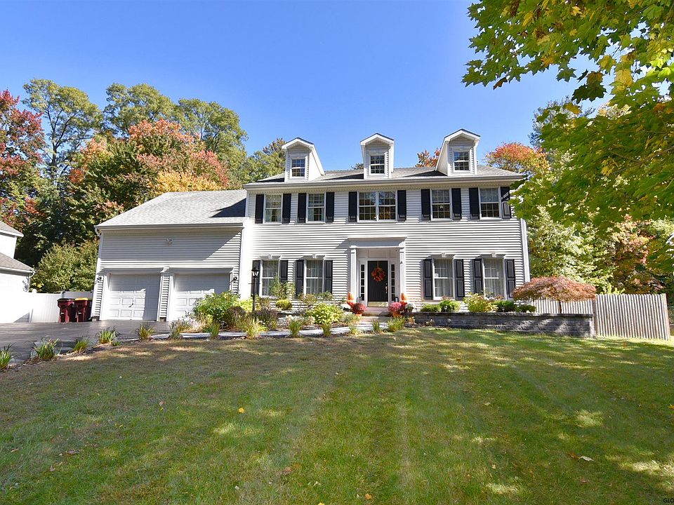 1st image of 9 Jamison Dr