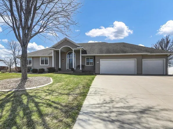 7124 Rolling View Dr, Saint Cloud, MN 56303