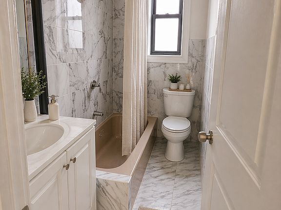 5th image of 25-31 36th Ave #3F