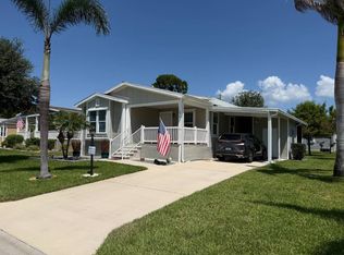 1076 W Lakeview Dr #1076, Sebastian, FL 32958