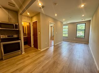 285 Jefferson Ave APT 2R, Brooklyn, NY 11216