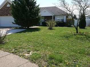 6414 Saddleview Ct, Louisville, KY 40228