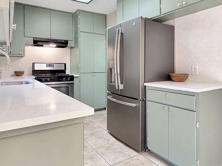 5306 Wellington Dr — Photo 10