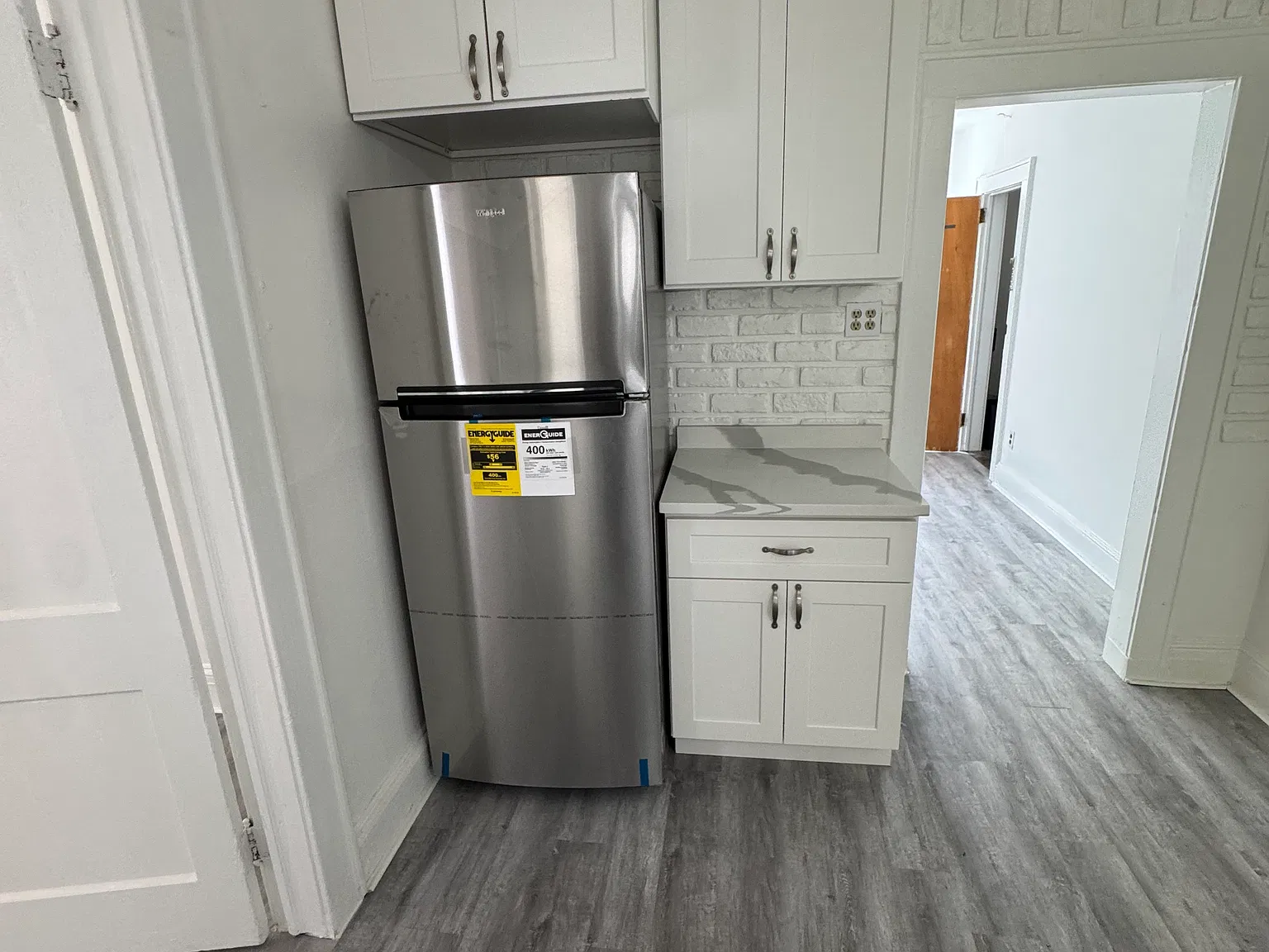2 bed, $2,025 — Photo 3